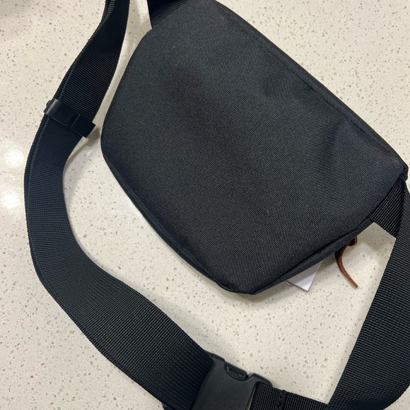 Herschel Supply Company Black Belt Bag - Picture 2 of 3